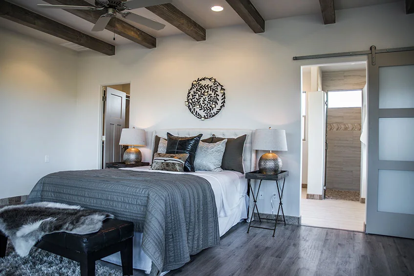 Bedroom with a view to the landscape